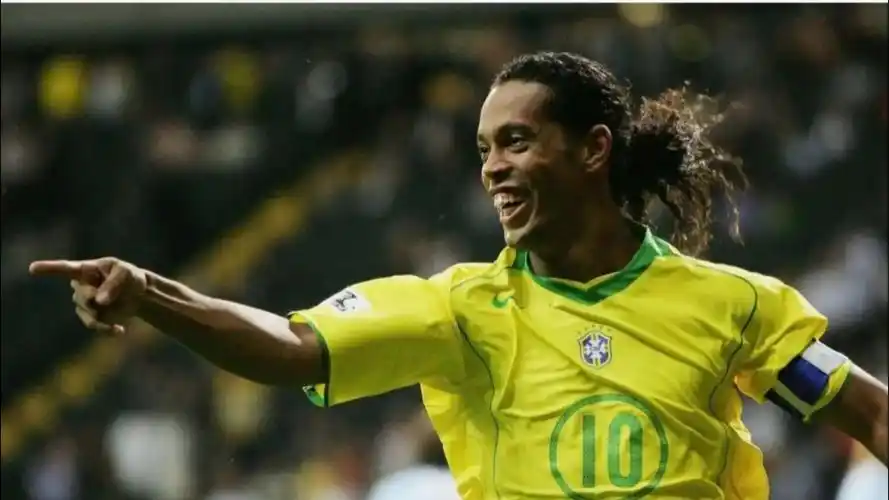 防俱佳的中 防俱佳的中