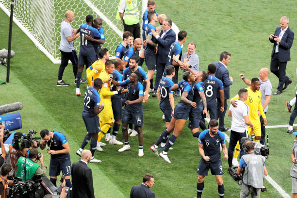 更是对其在 更是对其在