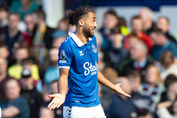 力求跻身英 力求跻身英